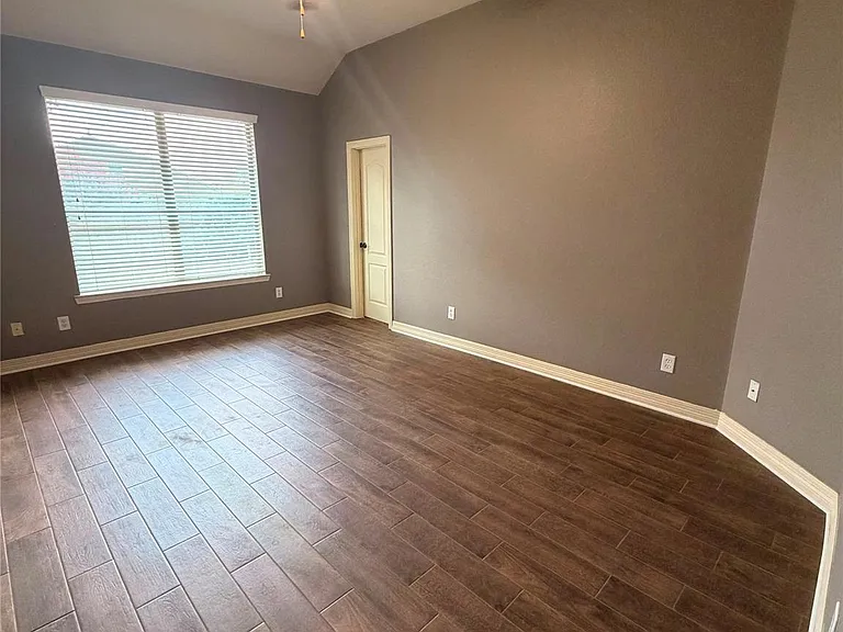 7211 Durango Creek Dr — Photo 15