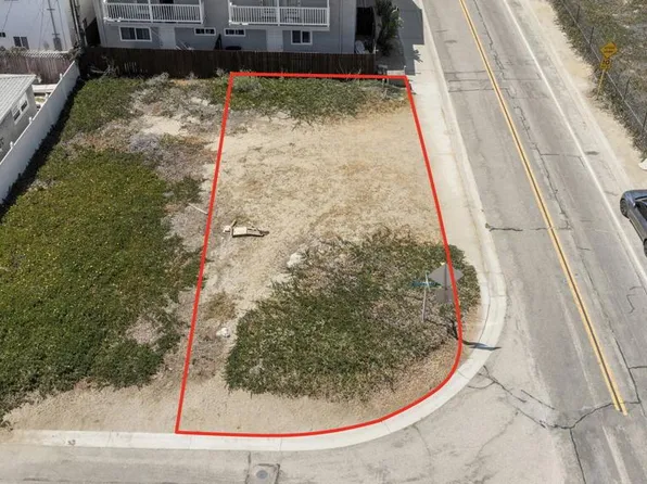 161 Santa Monica Ave, Oxnard, CA 93035
