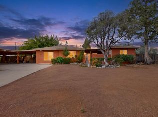 1103 Robin Rd SE, Rio Rancho, NM 87124