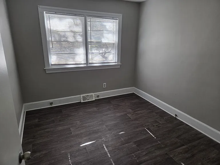 501 Pittman Dr — Photo 10