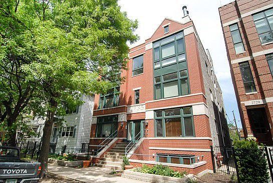 2735 N. Kenmore, Unit 1S