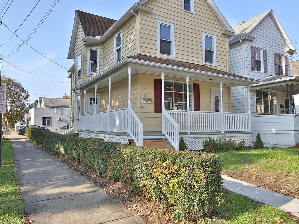 106 Division St, Kingston, PA 18704 Zillow
