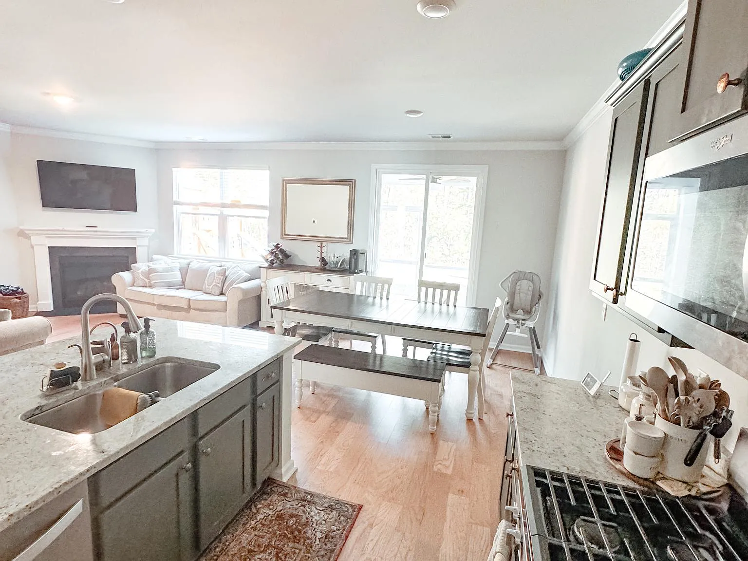 154 Cherry Grove Dr — Photo 4