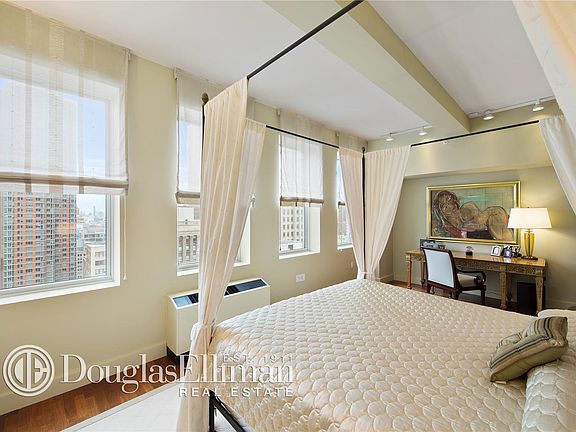 5th image of 270 Broadway APT 23B