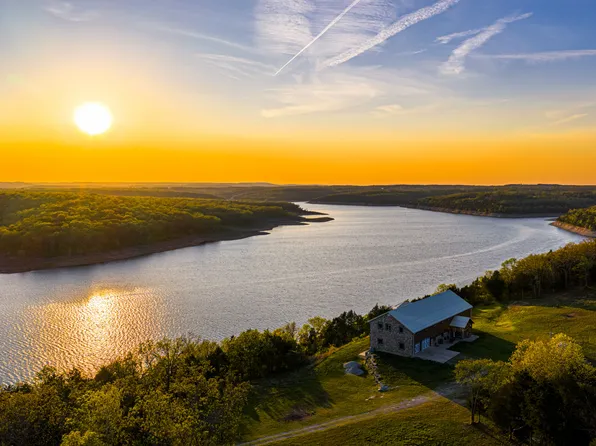 920 Backwoods Rd, Cedarcreek, MO 65627