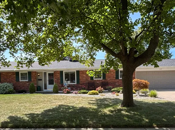 319 Harvest Ln, Frankenmuth, MI 48734