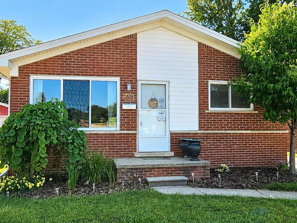 1st image of 27825 Joan St