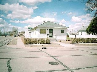 1102 10th Ave, Scottsbluff, NE 69361