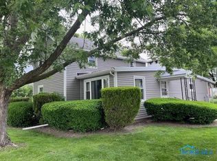 303 S Harrison St, Sherwood, OH 43556