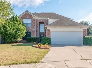 1010 Winston Dr, Euless, TX 76039