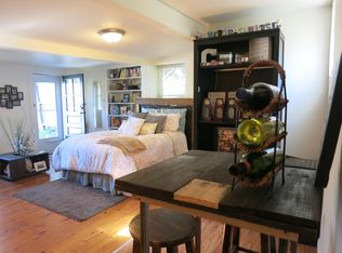 1112 Wellford St #B, Charlottesville, VA 22903