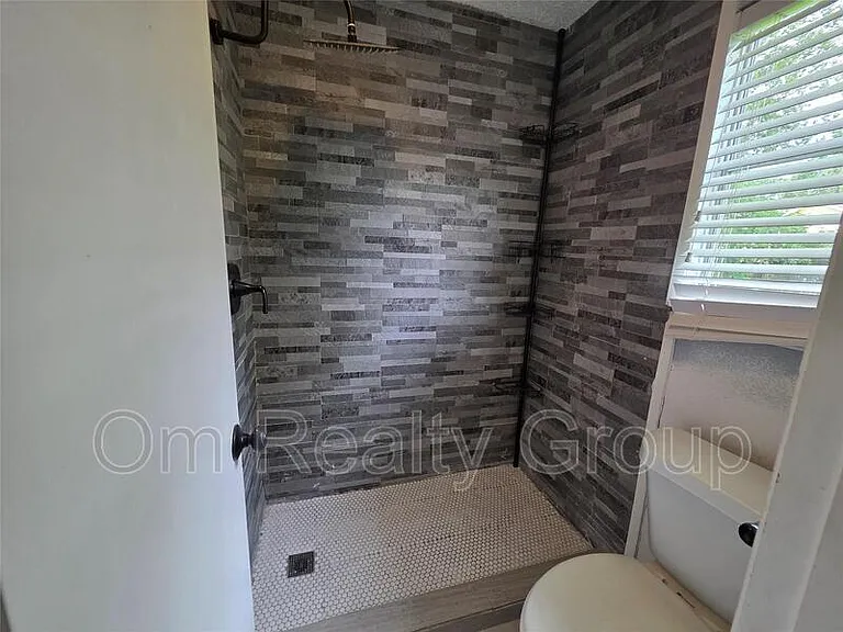 1115 Rock Canyon Dr — Photo 6