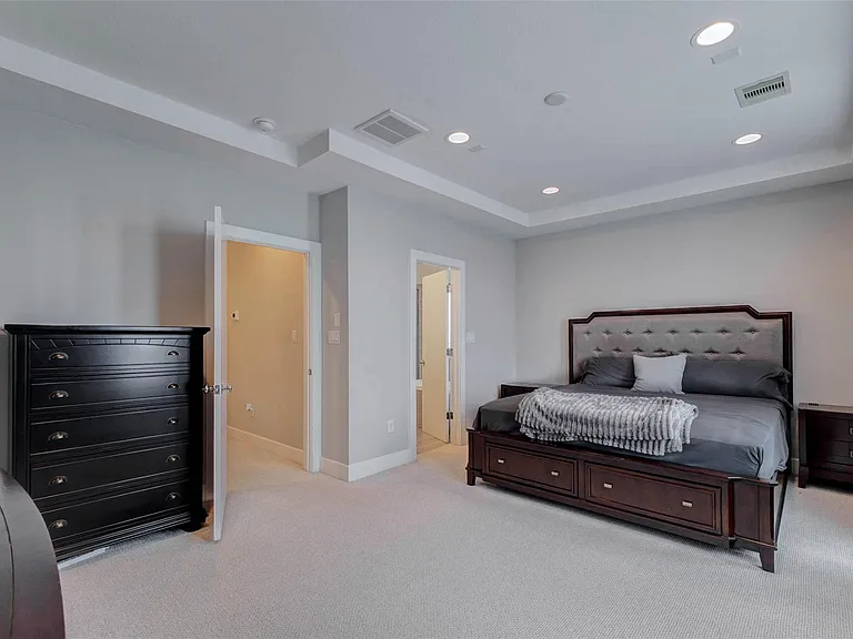3810 Leeland St — Photo 17