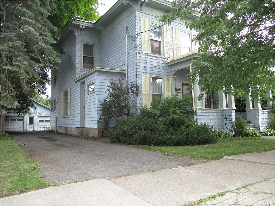 1st image of 12 Lincoln Ave
