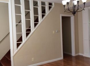 1820 Sarah St, Pittsburgh, PA