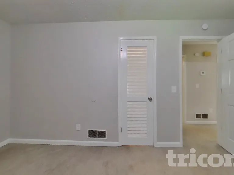 4930 Heritage Valley Dr — Photo 11