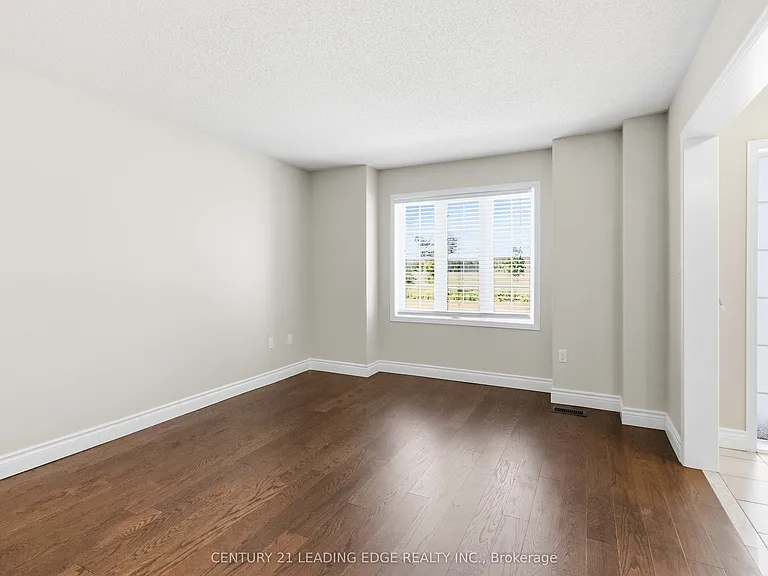 3201 Neyagawa Blvd — Photo 12