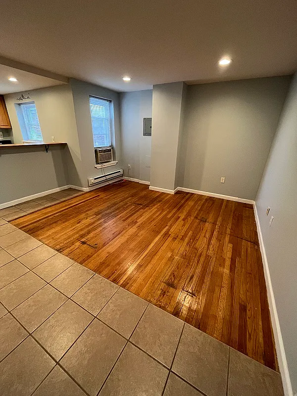 567 N. 20th St. #4 — Photo 3