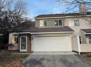 1966 Glenfield Ct, Eagan, MN 55122