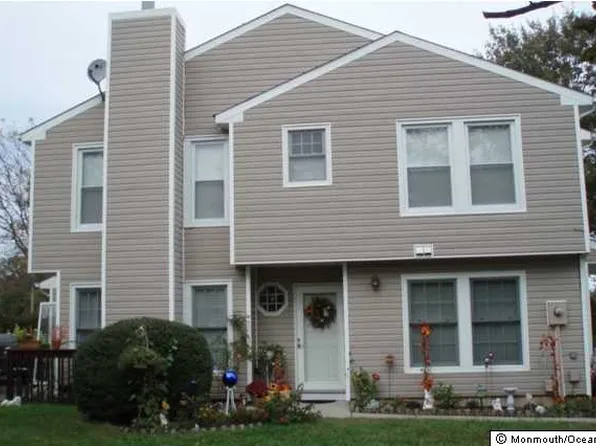 981 Jessica Ct, Lakewood, NJ 08701