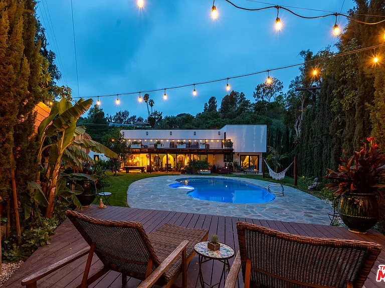 3092 Laurel Canyon Blvd — Photo 32