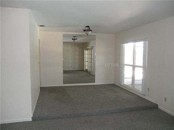5th image of 8323 Fountain Ave