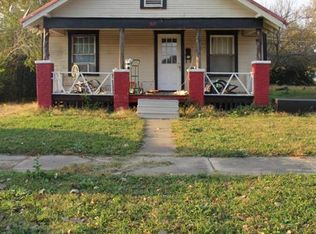 317 S Broadway St, Holdenville, OK 74848