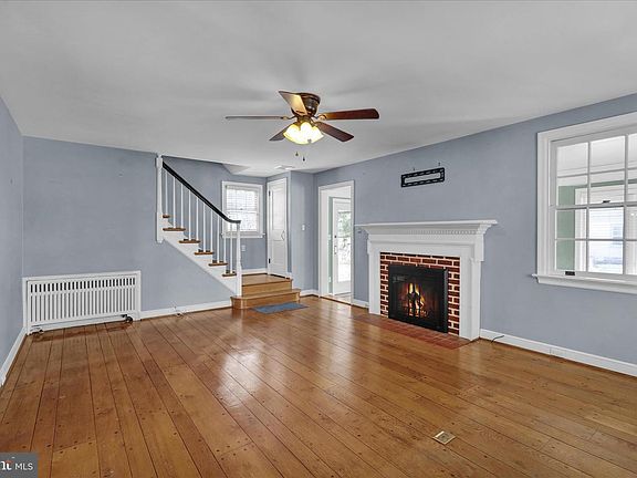 5th image of 16 Haskell Dr