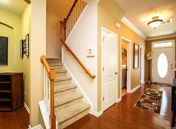 3rd image of 9109 Greenheather Drive L1 #M49-395