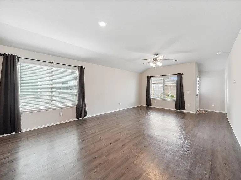 21823 Willow River Canyon Rd — Photo 18