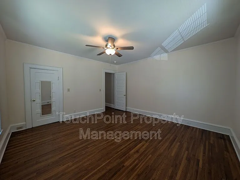 476 Spring St SW — Photo 20
