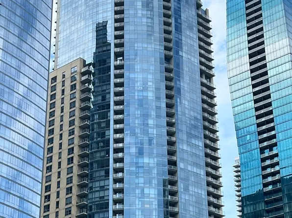 420 E Waterside Dr Unit 412, Chicago, IL 60601