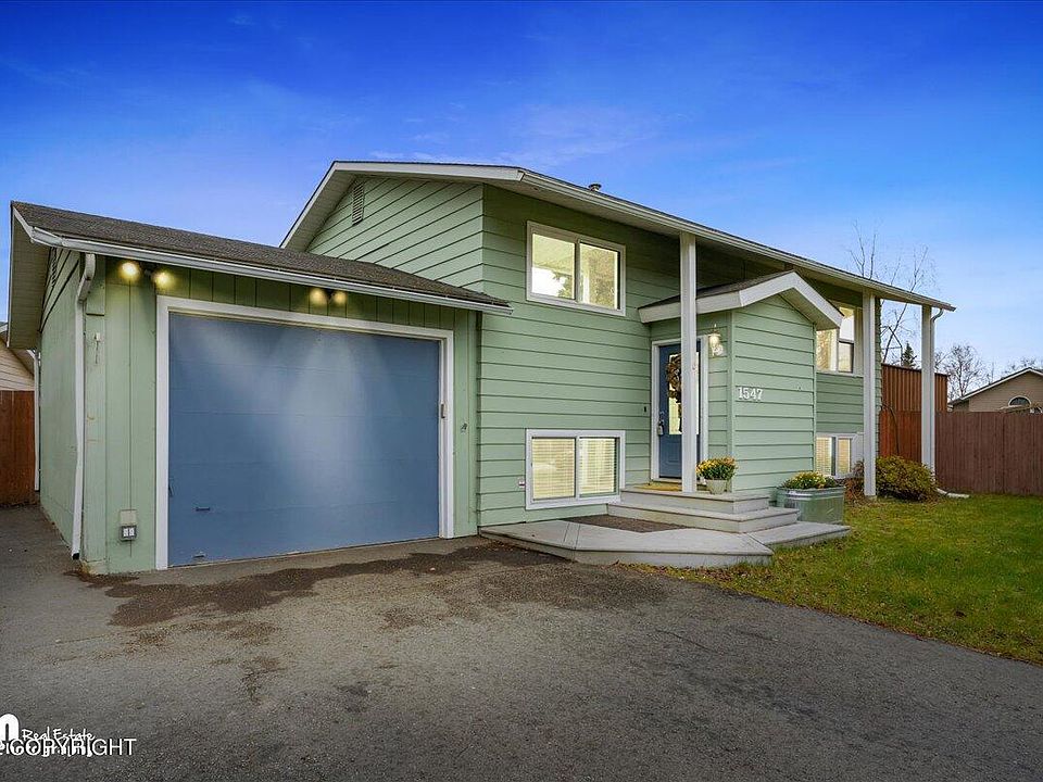 1st image of 1547 Harriet Ct