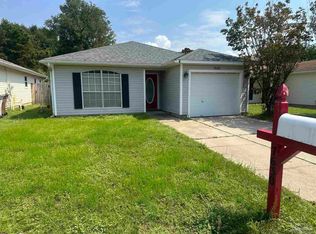 7630 Chablis Cir, Navarre, FL 32566
