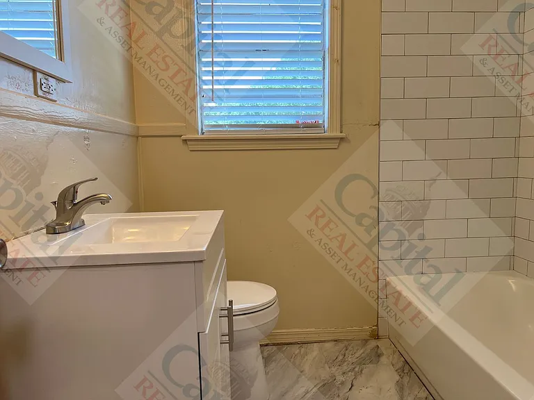 806 Bell Dr — Photo 24