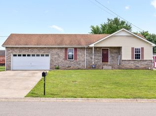 1012 Monica Dr, Clarksville, TN 37042