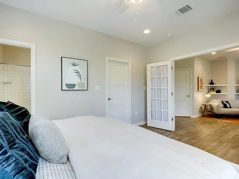 2330 Westforest Dr #B — Photo 13