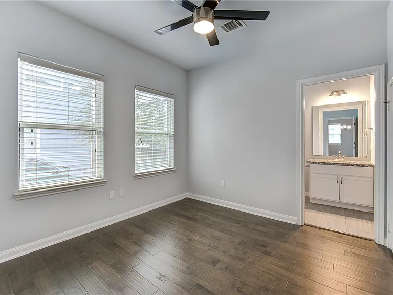 1115 Bunton St — Photo 12