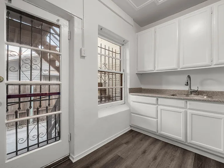 Kitchen/Back Porch