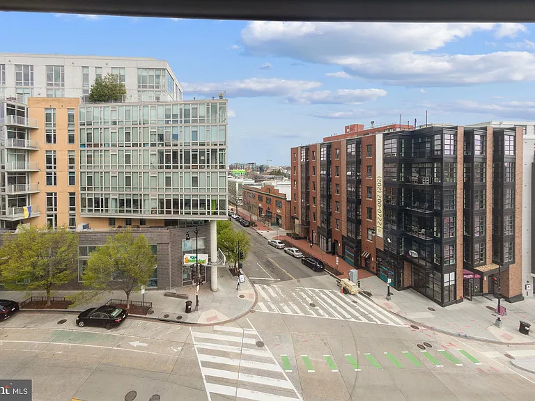 1414 Belmont St NW #408 — Photo 23