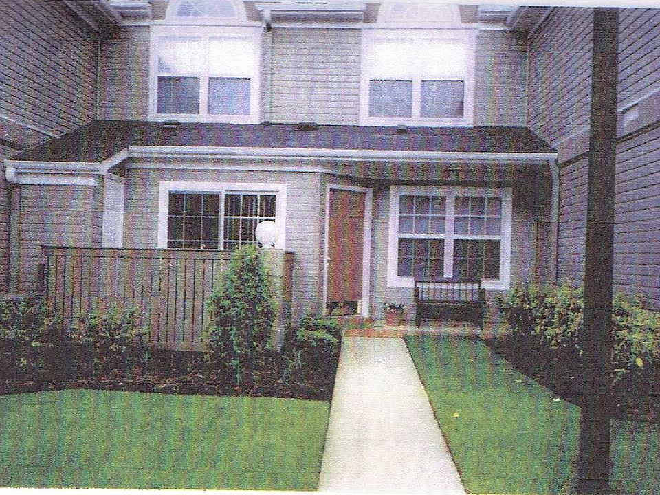 1st image of 1202 Queens Xing