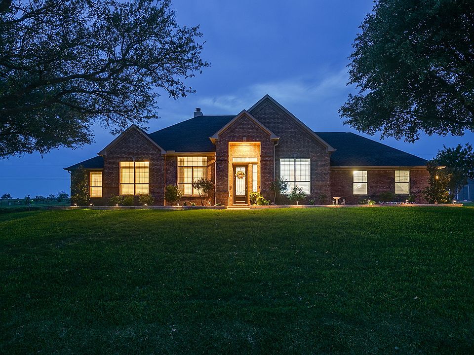 1st image of 10717 Los Rios Dr