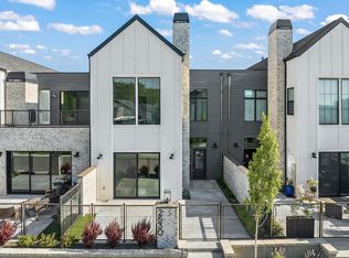 2460 W Iron Coop St #1, Eagle, ID 83616