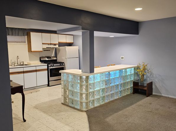 (undisclosed Address)