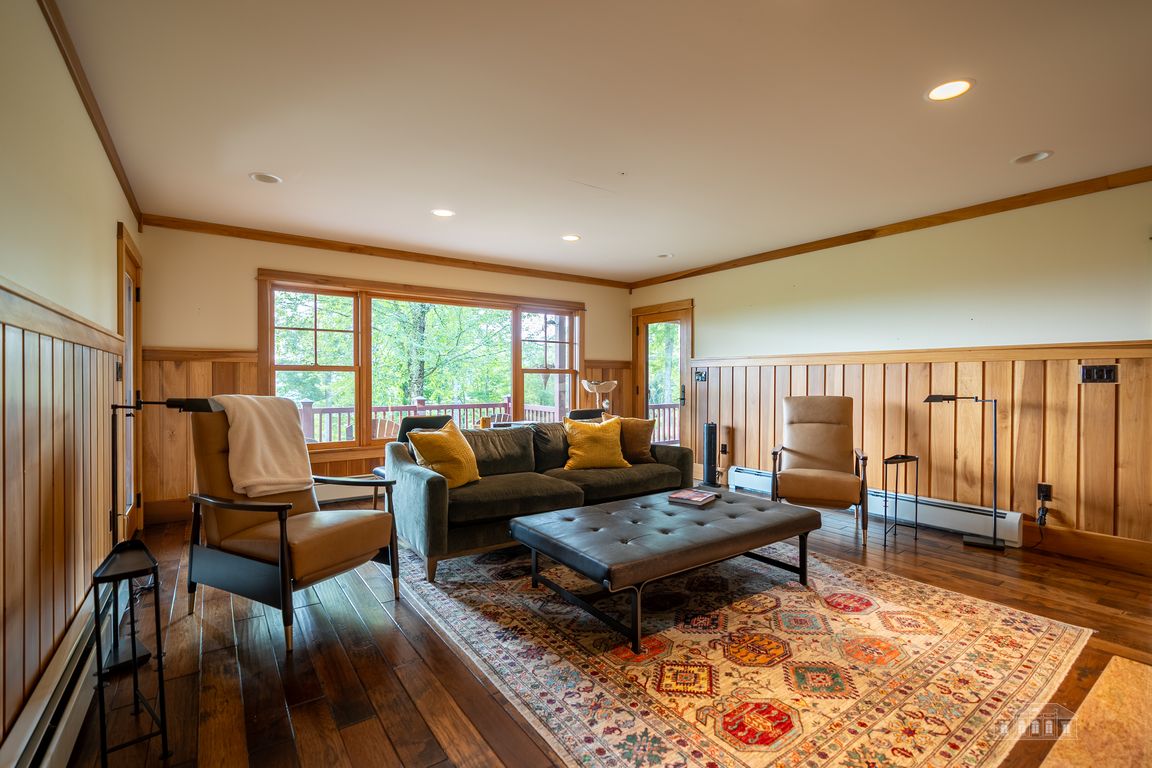 next background image