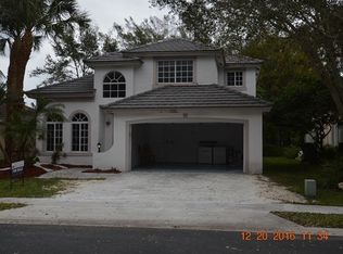 1807 NW 98th Ave, Pembroke Pines, FL 33024