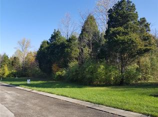 8433 N Twisted Oak Dr, Martinsville, IN 46151