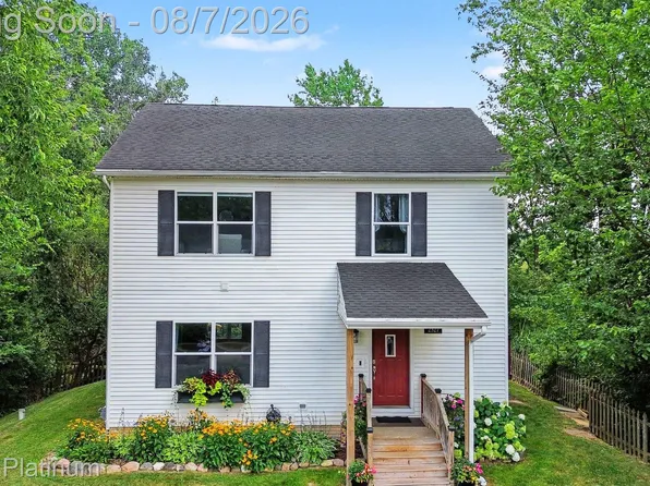2327 Hammerslea Rd, Orion, MI 48359