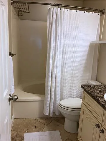 420 Metairie Hammond Hwy #121 — Photo 8
