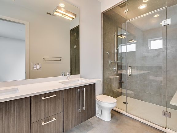 5th image of 1929 N California Ave APT 1N